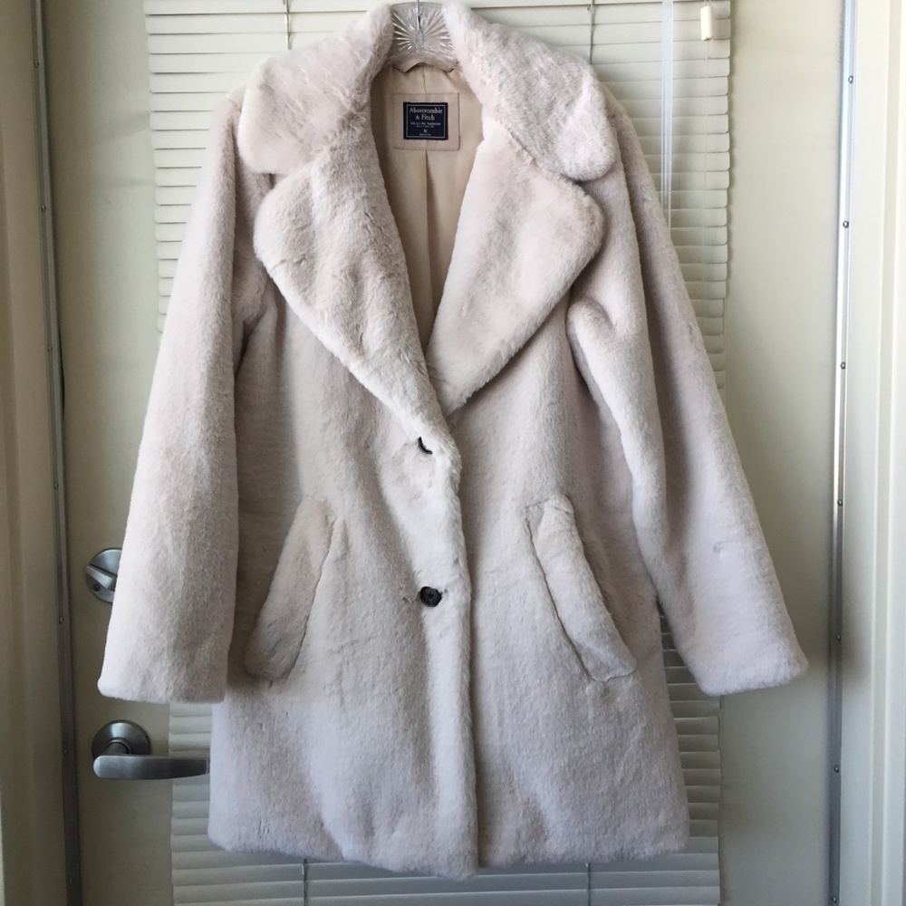 Abercrombie & Fitch Light Pink Faux Fur Jacket